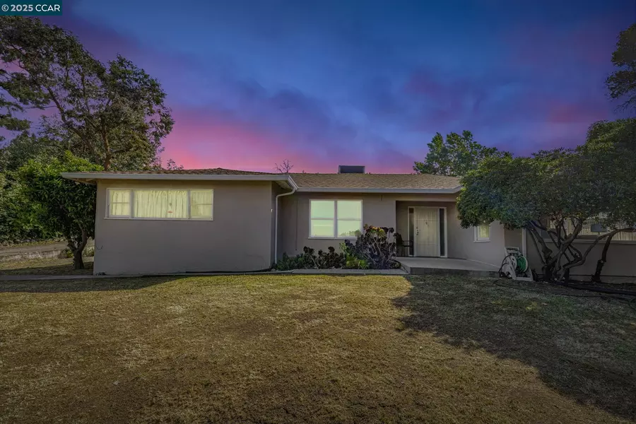 224 Pacini Ave, Pittsburg, CA 94565