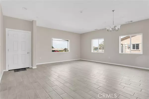 Victorville, CA 92395,16305 Teton ST