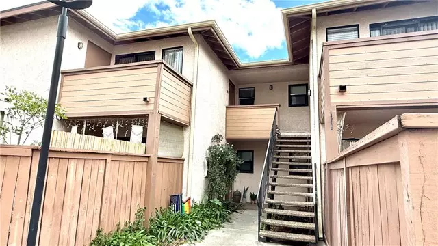 1317 Massachusetts AVE 204, Riverside, CA 92507