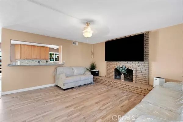 Apple Valley, CA 92307,21947 Standing Rock AVE