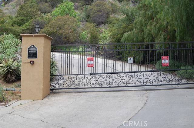 La Verne, CA 91750,0 Broken Spur RD