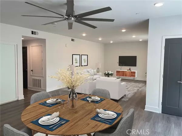 Glendale, CA 91205,518 E Windsor RD 106