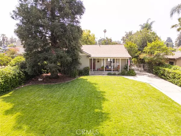 Redlands, CA 92373,725 W Palm AVE