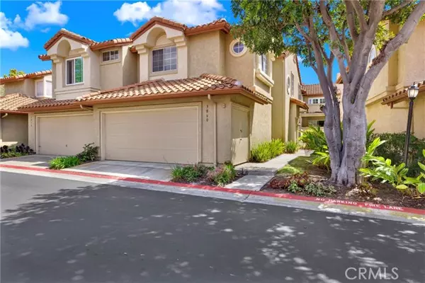 San Diego, CA 92130,3860 Creststone PL