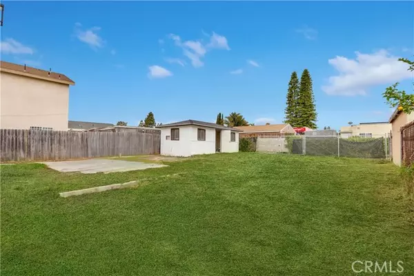 Los Angeles, CA 90059,1629 E 114th ST