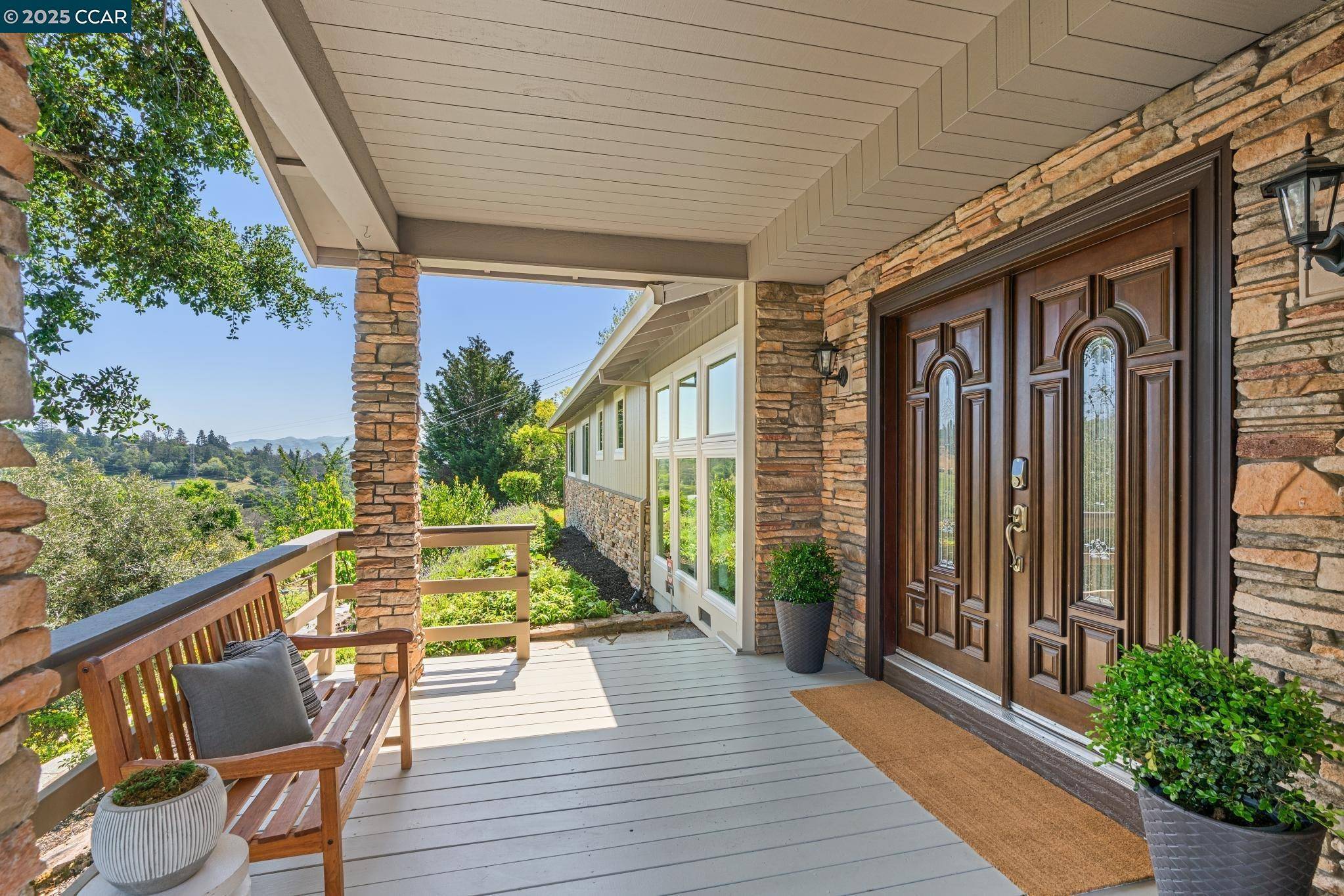 70 Lost Valley Dr, Orinda, CA 94563