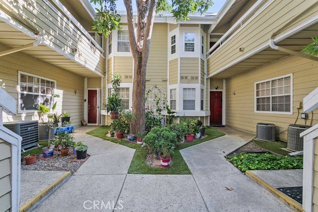 3630 S Bear St 67, Santa Ana, CA 92704