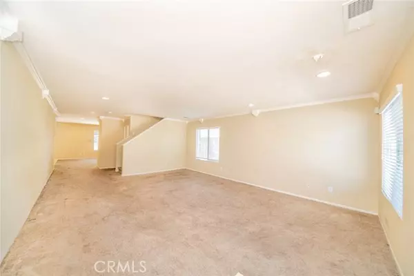 Lake Elsinore, CA 92532,32057 Meadow Wood LN