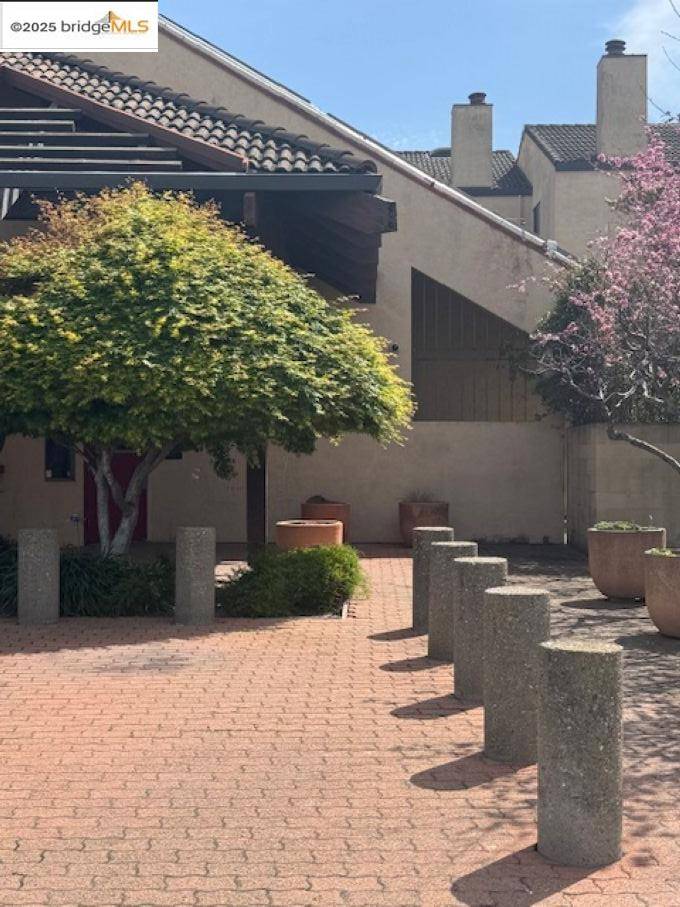 San Pablo, CA 94806-0000,2830 21 Street 17