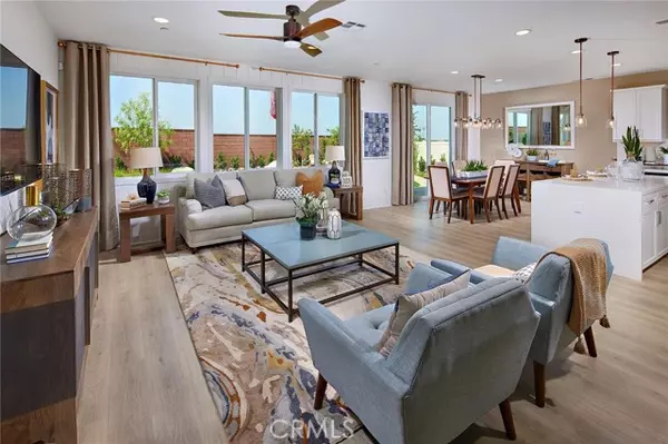 Highland, CA 92346,30967 Avenida Ramblas