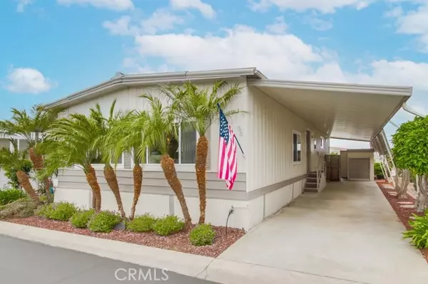 Vista, CA 92084,1506 Oak DR 55