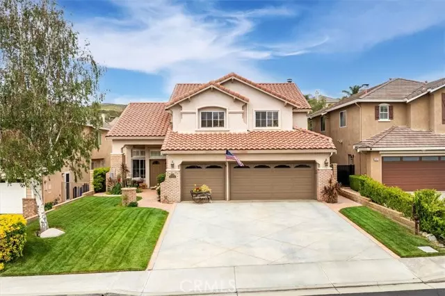 28433 Pinewood CT, Saugus, CA 91390