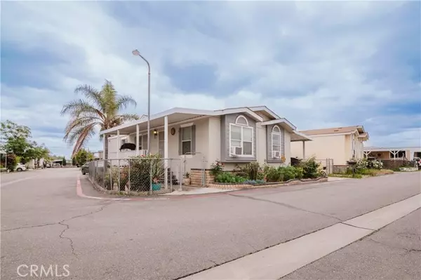 250 N Linden AVE 57, Rialto, CA 92376