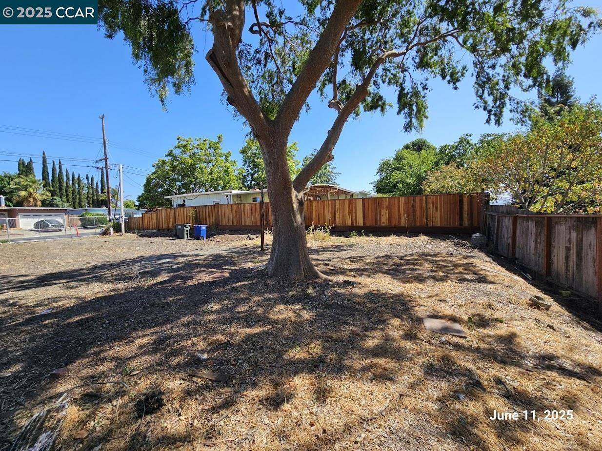 Concord, CA 94520,2867 Gillet Ave