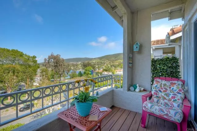 1648 Via Caminar, San Marcos, CA 92078