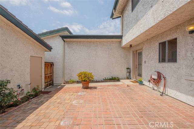 Monrovia, CA 91016,1046 Royal Oaks DR B