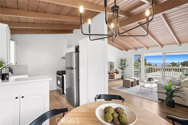 Laguna Beach, CA 92651,135 High DR