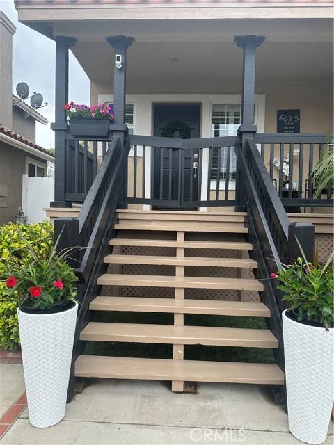 Rancho Santa Margarita, CA 92688,30 Calle Estero