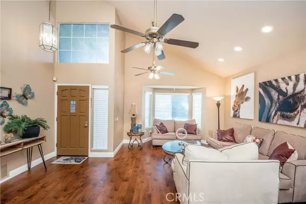 Corona, CA 92882,3251 Mountainside DR