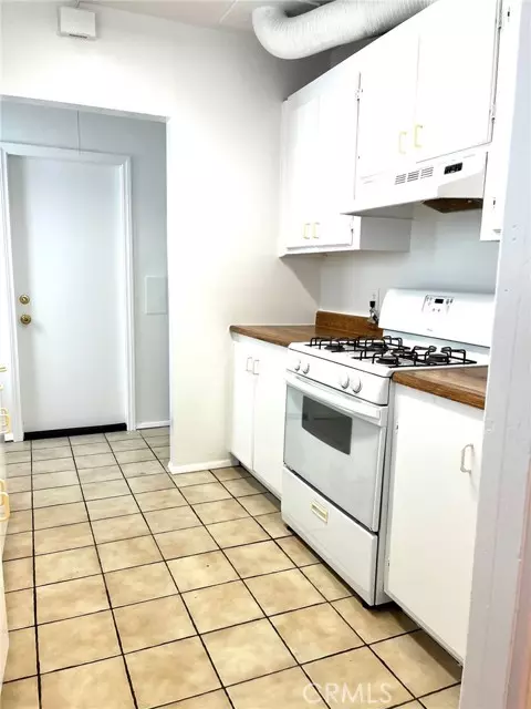 Glendale, CA 91205,704 Granada ST