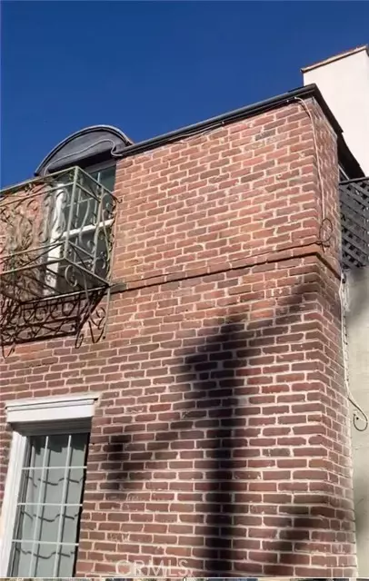 San Bernardino, CA 92405,1525 N Arrowhead AVE