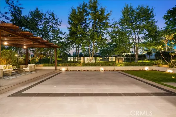 Irvine, CA 92618,100 Bellatrix