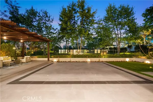 Irvine, CA 92618,100 Bellatrix