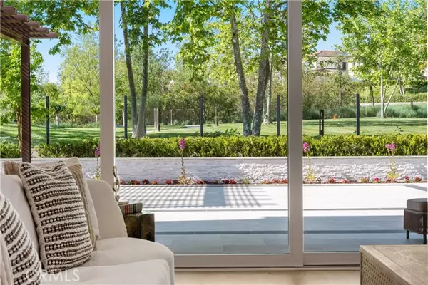 Irvine, CA 92618,100 Bellatrix