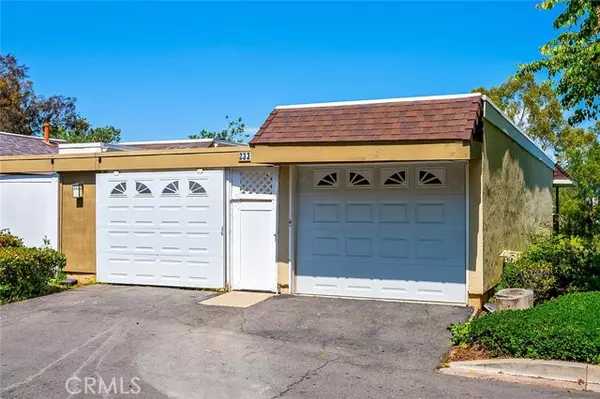 Laguna Hills, CA 92653,23392 Caminito Basilio 332