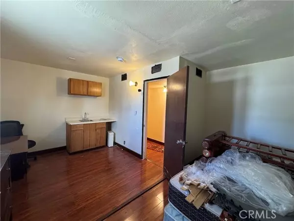 Rosamond, CA 93560,1830 Locust ST