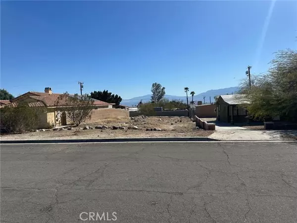 66051 4th St, Desert Hot Springs, CA 92240