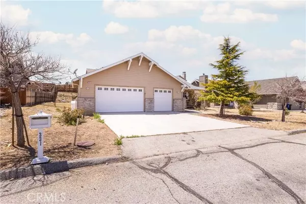 337 Pine LN, Big Bear City, CA 92314