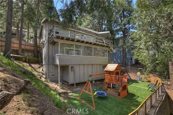 Crestline, CA 92325,770 Berne DR