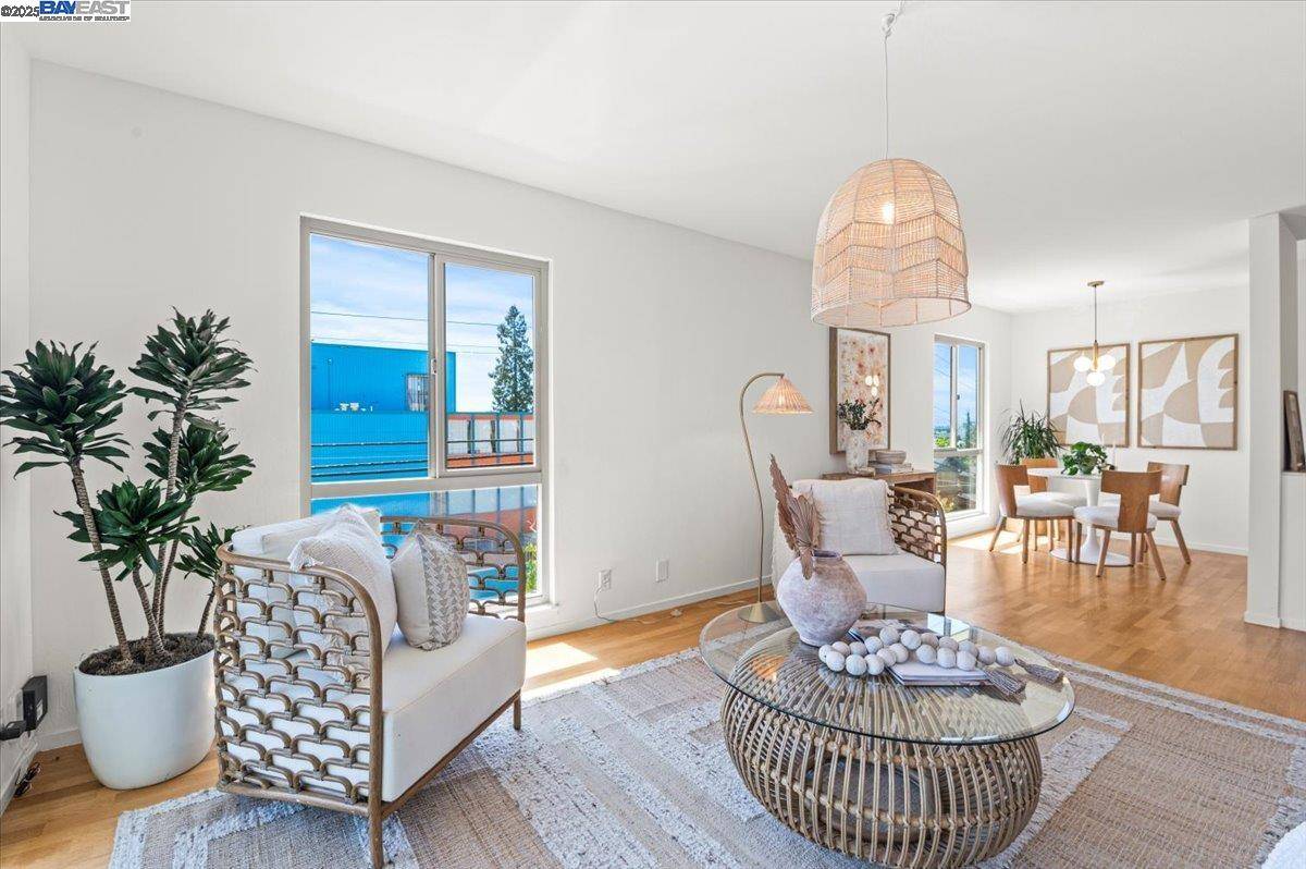 Oakland, CA 94610,555 Jean St 626
