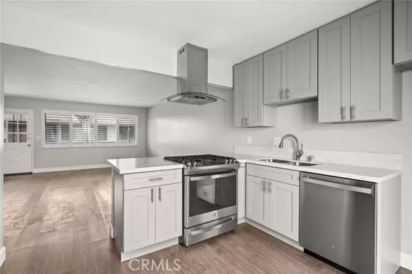 Westminster, CA 92683,8038 Worthy DR