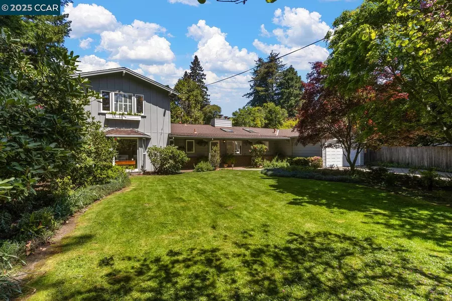 601 Canon DR, Kensington, CA 94708-1142