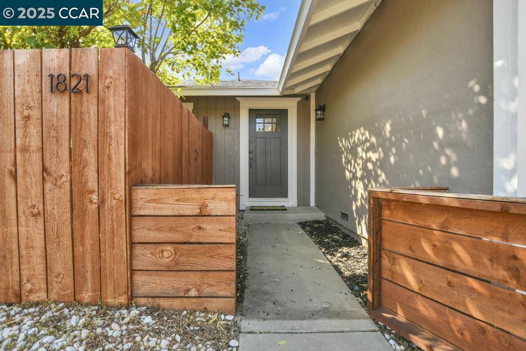 Concord, CA 94521,1821 Alicante Ct