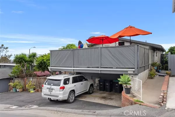 Laguna Beach, CA 92651,2785 Solana WAY