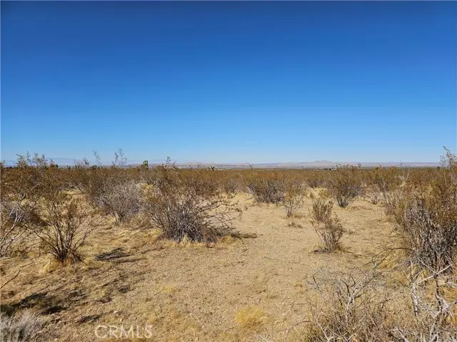 0 Avenue R, Palmdale, CA 93591