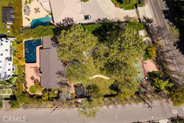5050 Casa DR, Tarzana, CA 91356