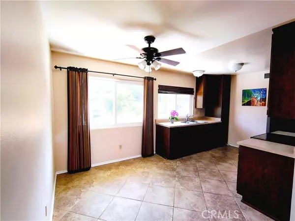 Newhall, CA 91321,26373 Oak Highland DR E