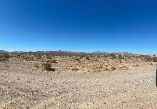 0 Silverado ST, Lucerne Valley, CA 92356