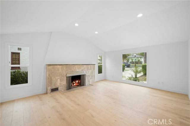 Glendale, CA 91201,1546 Glenwood RD
