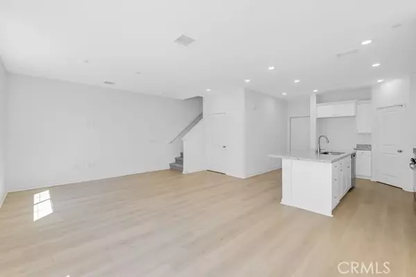 Winchester, CA 92596,32807 MANHATTAN AVE