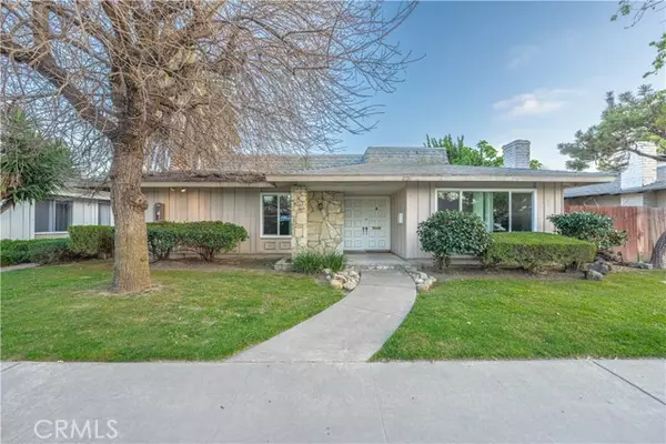 Santa Ana, CA 92704,2726 W Orion AVE