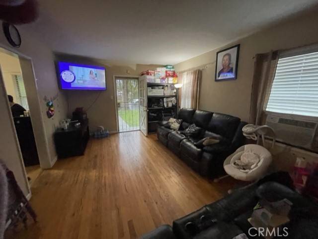 North Hollywood, CA 91606,6705 Denny AVE