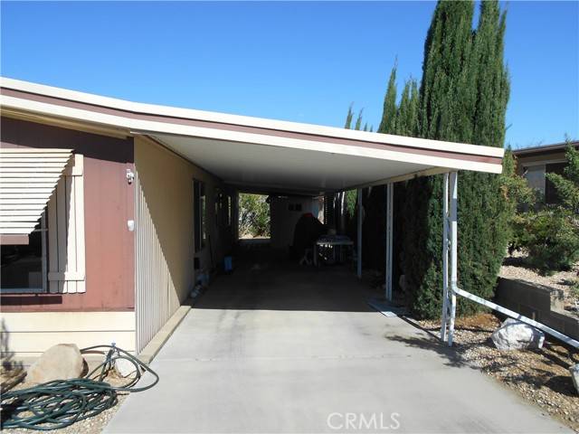 Yucca Valley, CA 92284,7501 Palm AVE 172