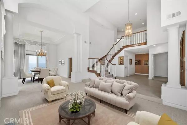 24926 Vista Verenda, Woodland Hills, CA 91367