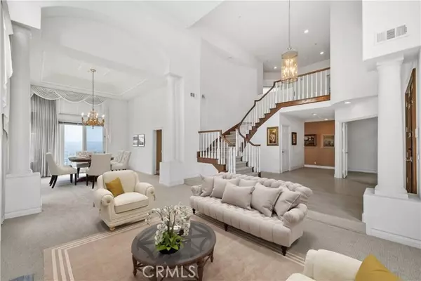 24926 Vista Verenda, Woodland Hills, CA 91367