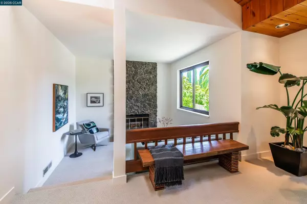 Pleasant Hill, CA 94523,220 Devonshire Ct